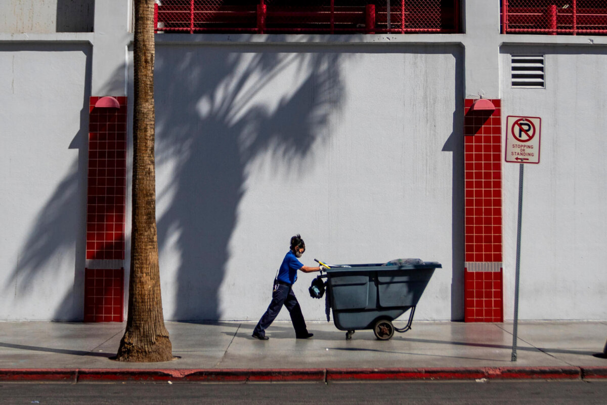 Workers exposed to extreme heat have no consistent protection in the US