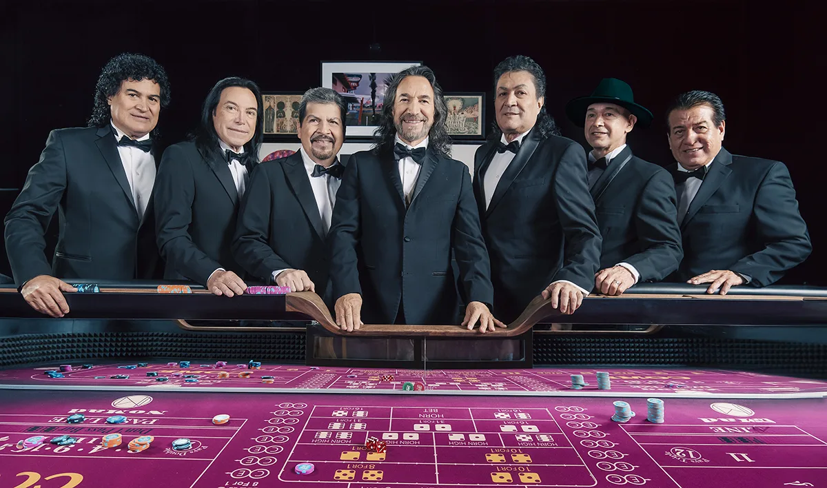 Los Bukis estelarizan residencia en el Strip de Las Vegas