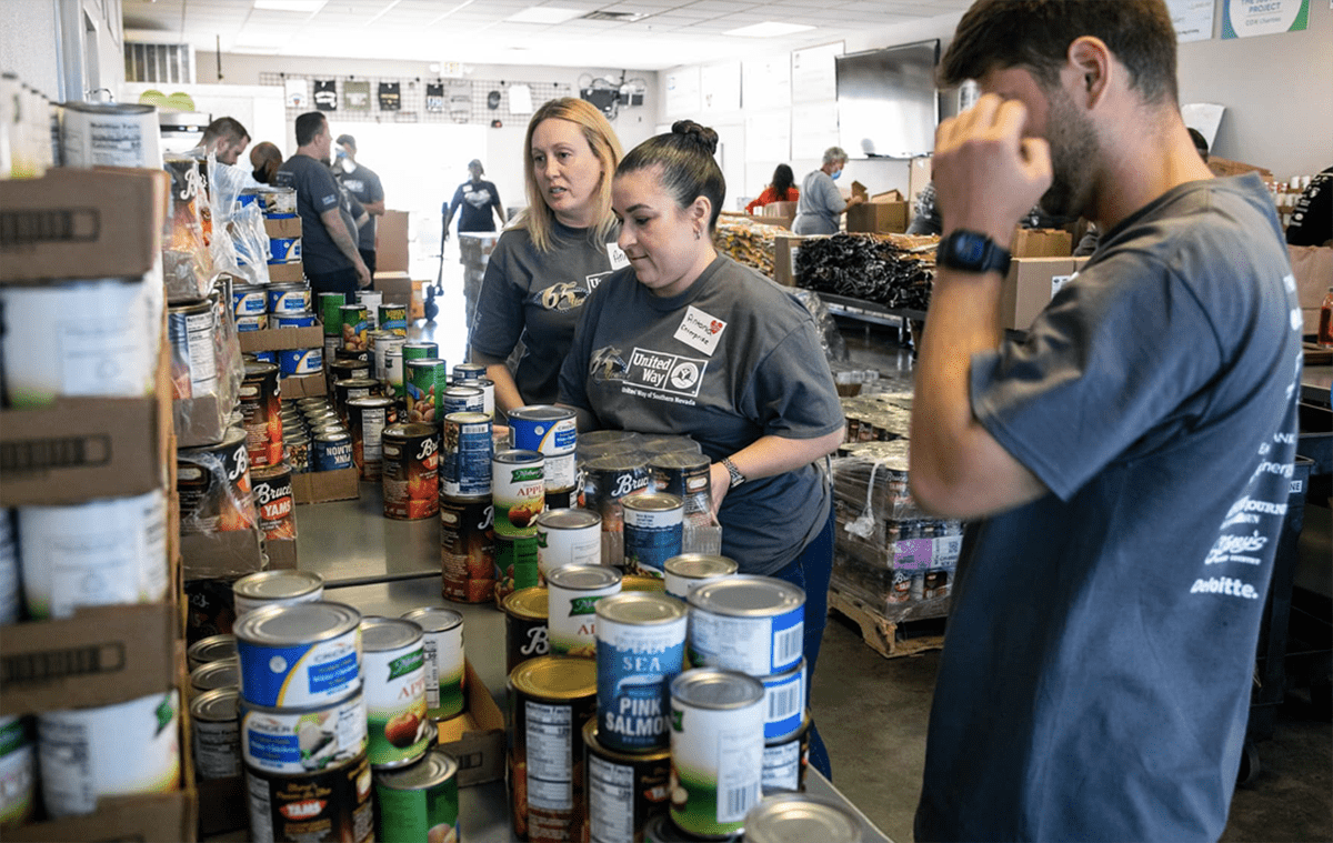 Lanza United Way of Southern Nevada subvenciones de impacto comunitario Lanza United Way of Southern Nevada subvenciones de impacto comunitario