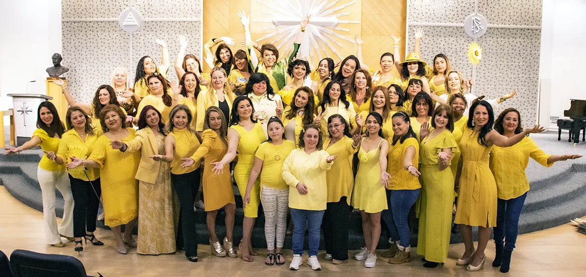 Captura “La Magia del Lente” la alegría y el amor en amarillo Captura “La Magia del Lente” la alegría y el amor en amarillo
