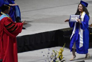 Más de 4,000 graduados del CSN obtuvieron títulos y certificados este año