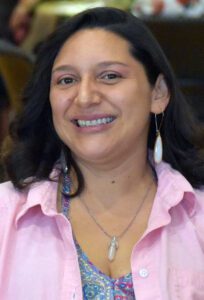 Selene Lozada y su equipo de trabajo en PLT celebran el privilegio de ser madre