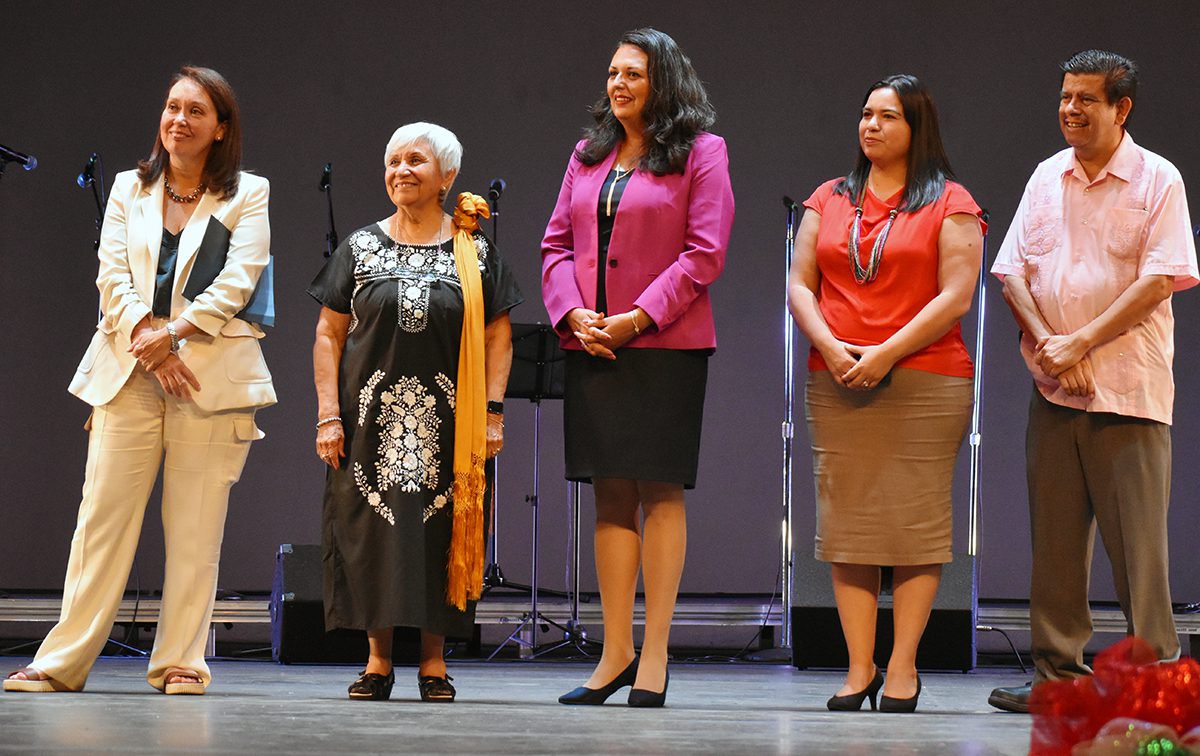 Presentó ASFEDEJAL “Raíces de México” en el CSN