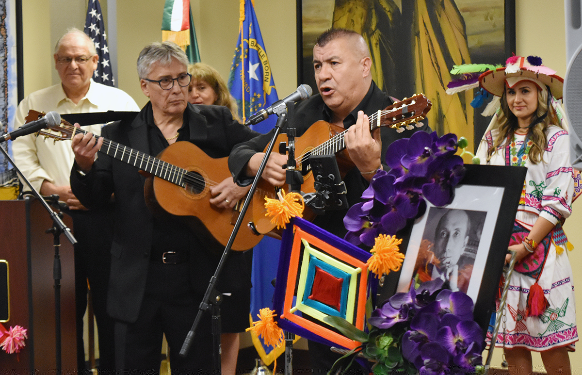 Conmemoran 154 aniversario del natalicio del poeta nayarita Amado Nervo