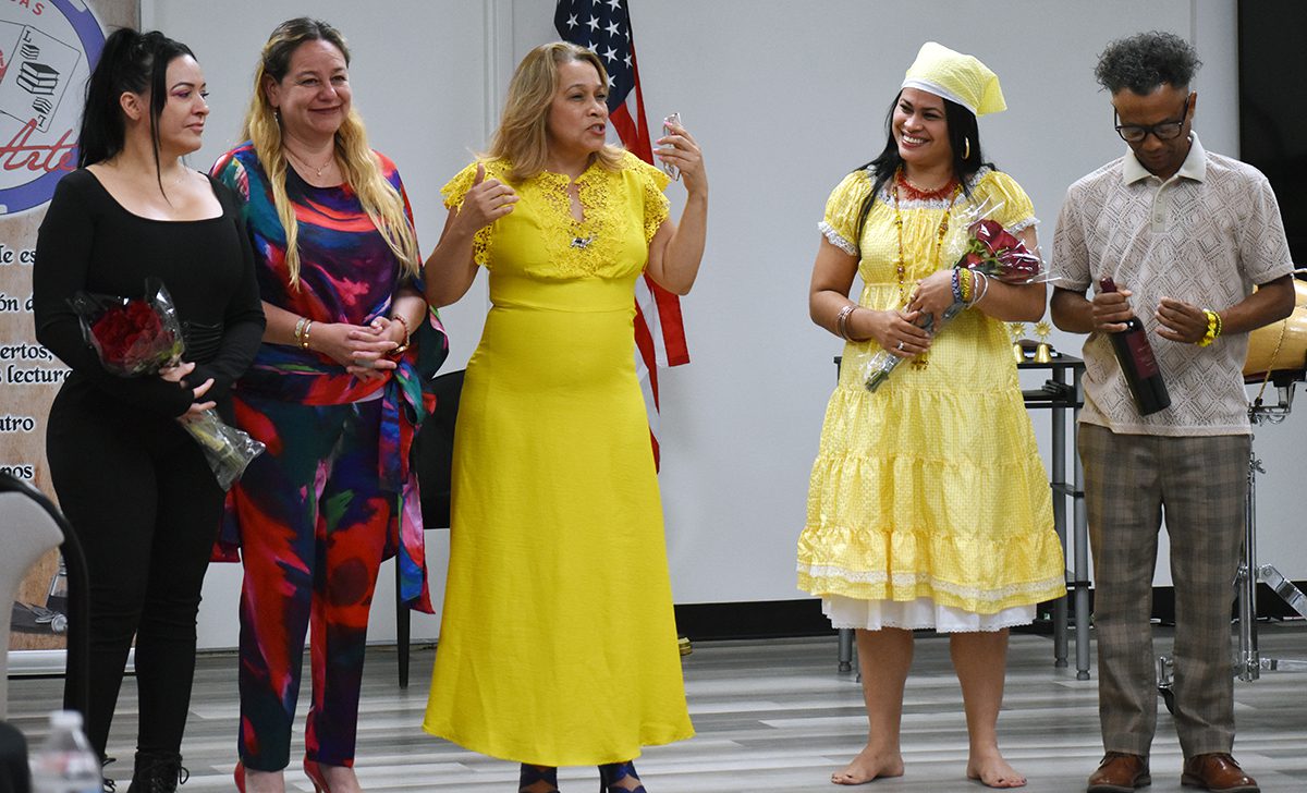 Presentó Maritza Maldonado en Kaleidoscope Gallery su libro “El Encanto de Existir”