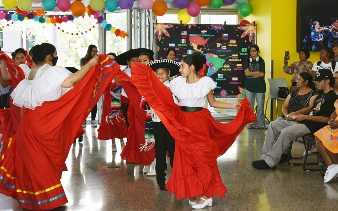 Destacan en el CSN logros y aportes latinos en el inicio del “Mes de la Herencia Hispana”