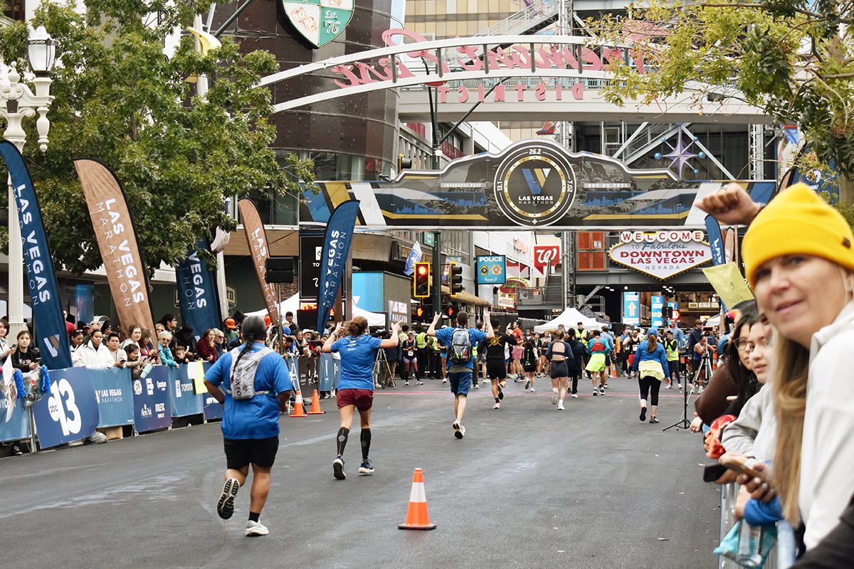 Se adjudicó J.J. Santana el primer lugar en la edición inaugural del Maratón de Las Vegas