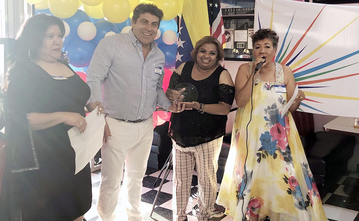 Recuerdan en Las Vegas el Día del Inmigrante con efusivo mensaje de la presidenta de México