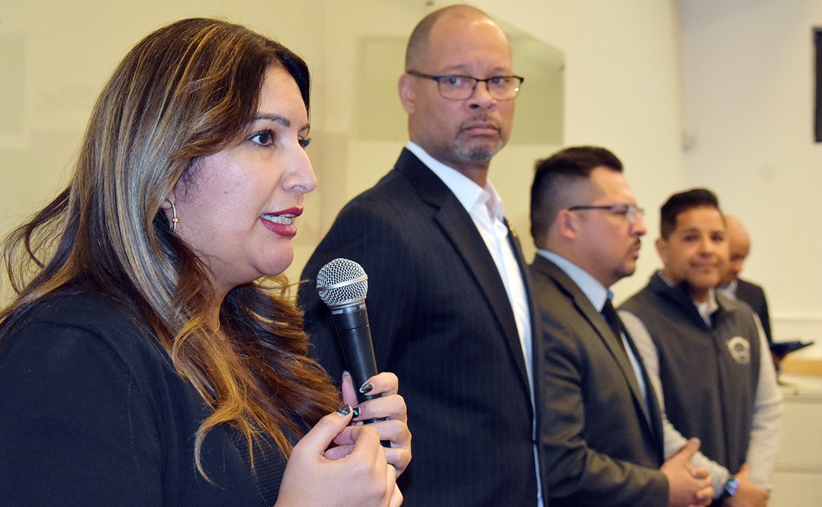 Expertos orientan y empoderan a la comunidad con taller informativo “Conozca sus derechos”