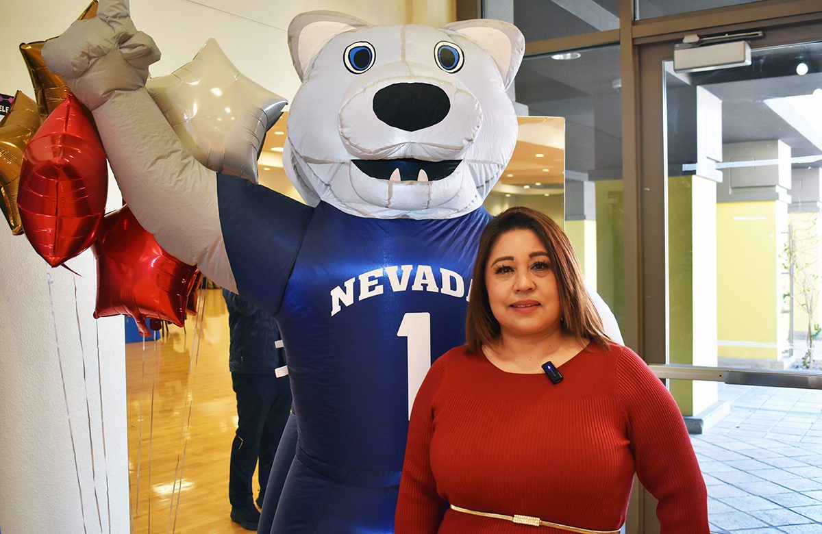 Exitosa Feria Escolar Universitaria organizada por PLT, Grupo Cultural Comala y el Consulado de México