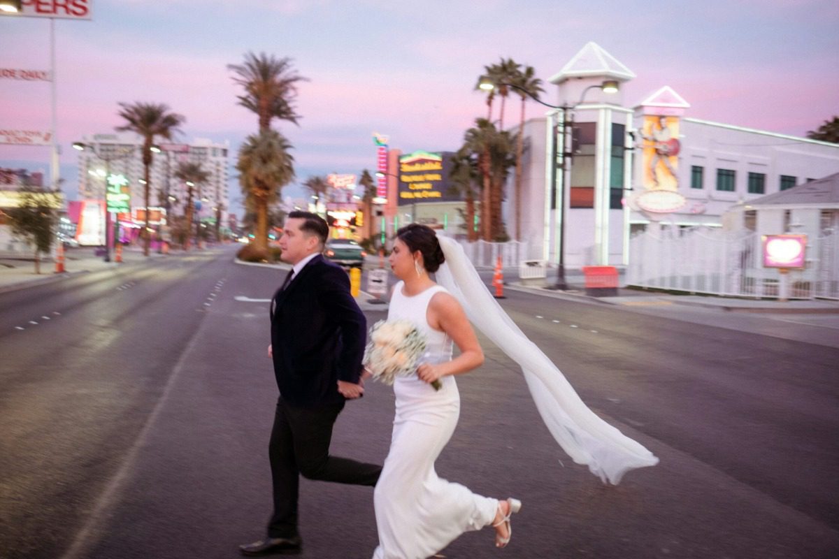 Love, Elvis, & legal loopholes: The real story behind Nevada elopements Love, Elvis, & legal loopholes: The real story behind Nevada elopements