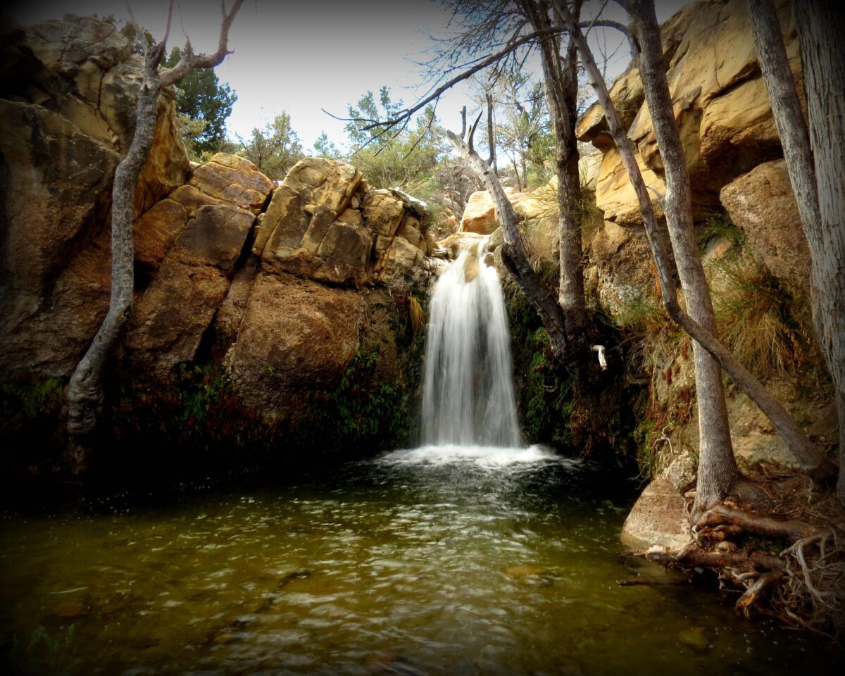 8 water-filled hikes within an hour of Las Vegas 8 water-filled hikes within an hour of Las Vegas