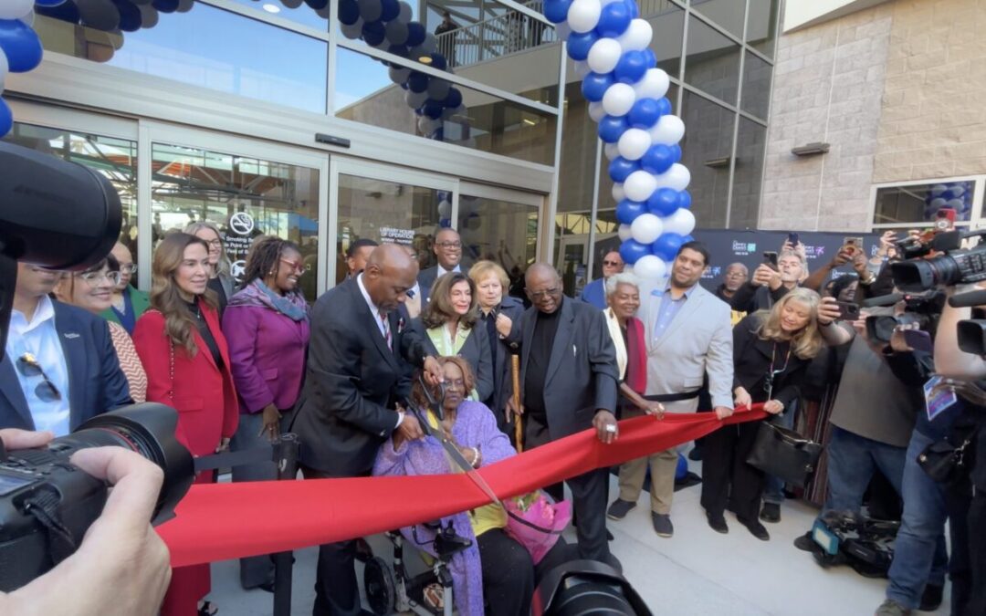 Un nuevo capítulo: la Biblioteca de West Las Vegas abre sus puertas a la comunidad