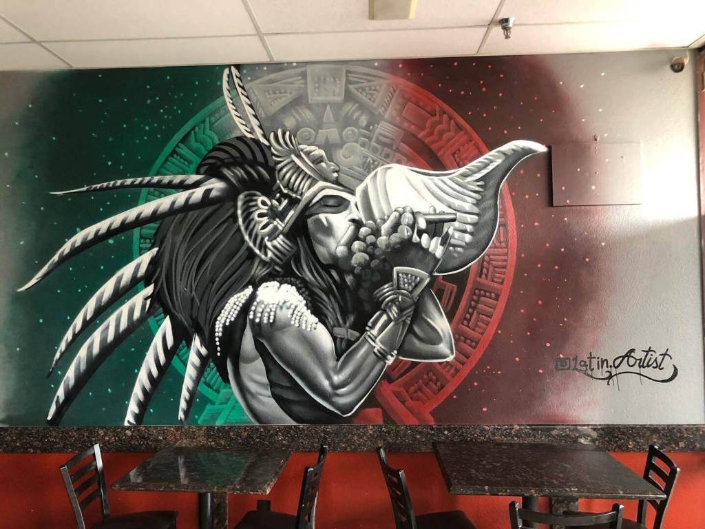 Murales de artistas latinos embellecen vecindarios en Las Vegas