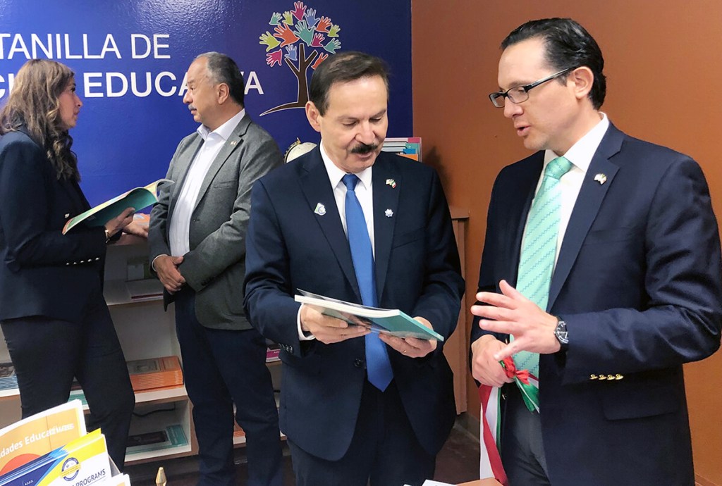 Servicios que ofrece el Consulado de México en Las Vegas en el mes de octubre