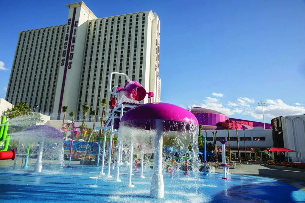 Spring Break en el Circus Circus con refrescante “Splash Zone”
