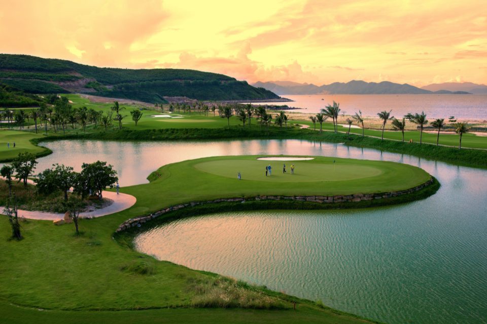 The Las Vegas Locals Guide: The best golf courses in town
