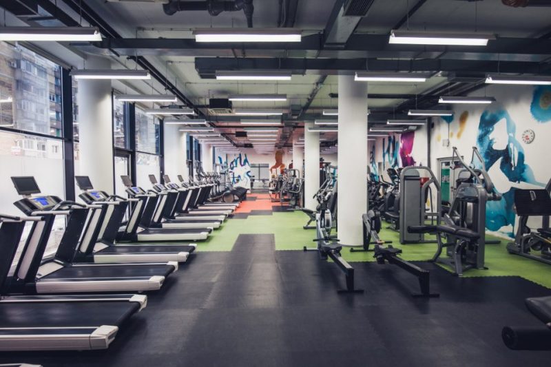 The inside of a fitness center.