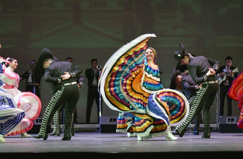 Presentó ASFEDEJAL “Raíces de México” en el CSN
