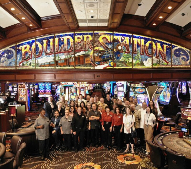 Boulder Station cheers 30 years by partying like it’s the ‘90s