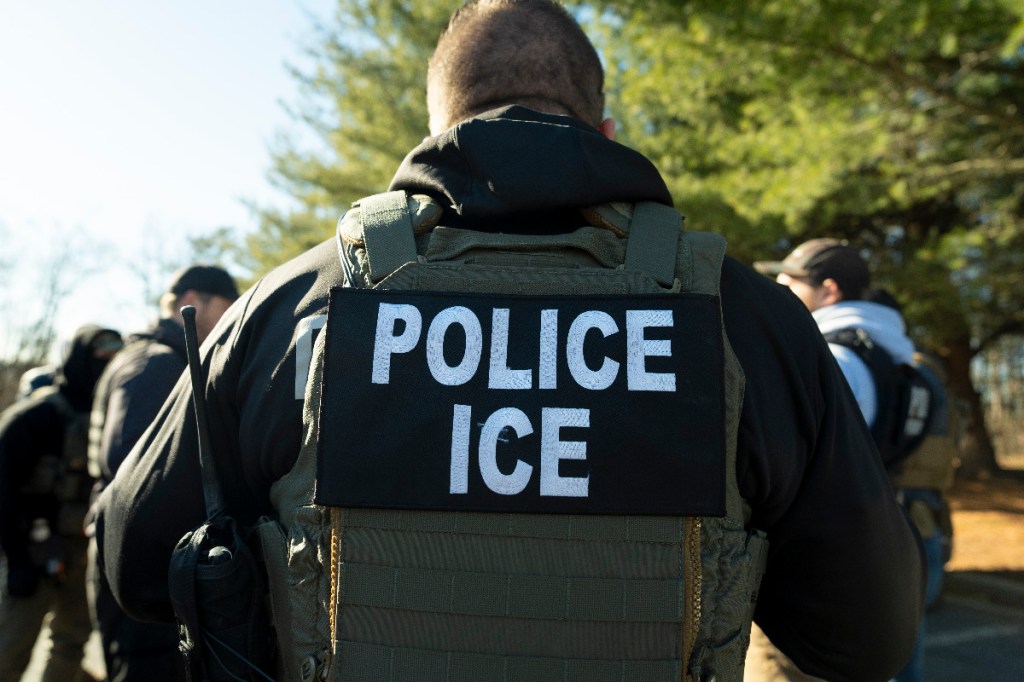 Plainclothes ICE agents in Las Vegas? Advocates say don’t panic—prepare.