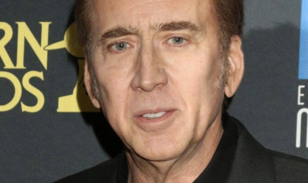 8 celebrities who own mega mansions in Nevada