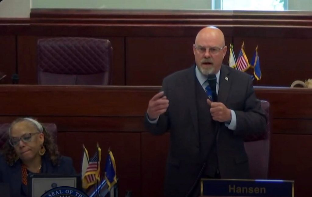 At Lombardo’s request, Hansen ‘reluctantly’ blocks bill to rein in runaway corporate home ownership